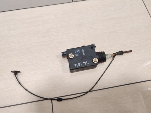 Bmw e36 fuel tank - door, lock
